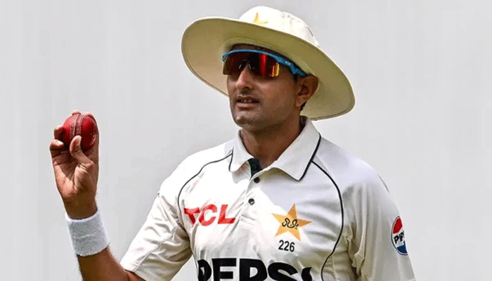 bowler-abbas