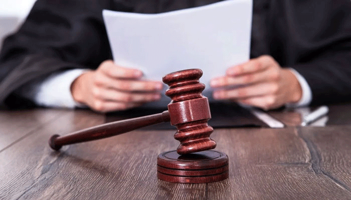 judge